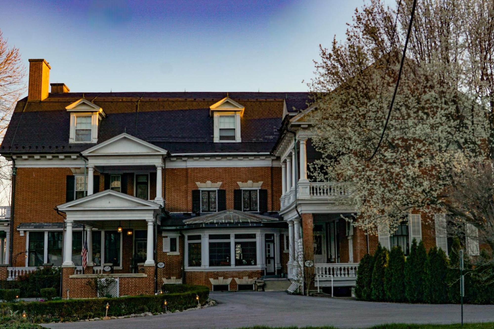 Mercersburg Inn Buitenkant foto